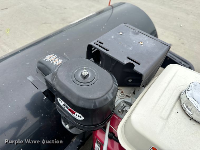 image for item DP6667 Berc Mac 700516 broom