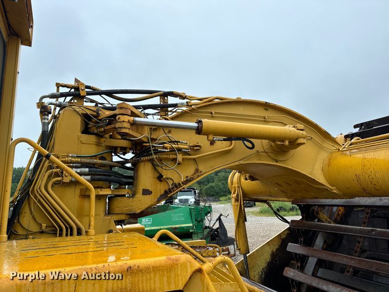 image for item DP6668 1981 John Deere  862 elevating scraper