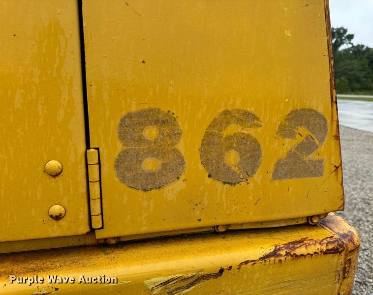 image for item DP6668 1981 John Deere  862 elevating scraper