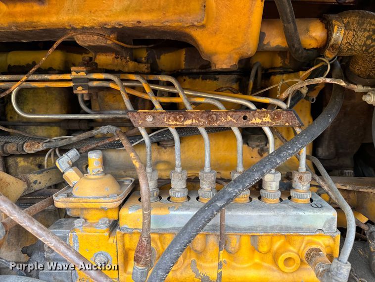 image for item DP6668 1981 John Deere  862 elevating scraper