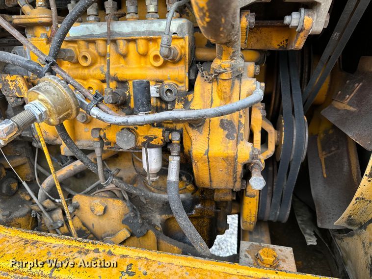 image for item DP6668 1981 John Deere  862 elevating scraper