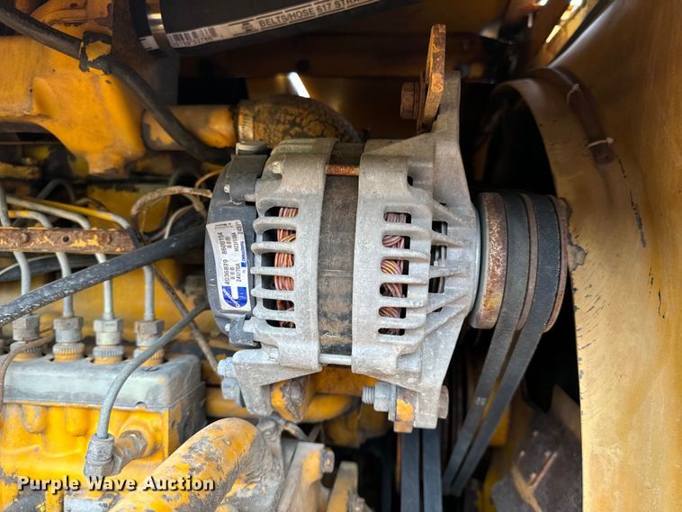 image for item DP6668 1981 John Deere  862 elevating scraper