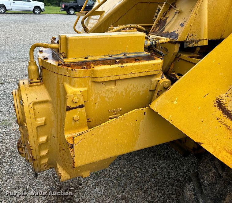 image for item DP6668 1981 John Deere  862 elevating scraper