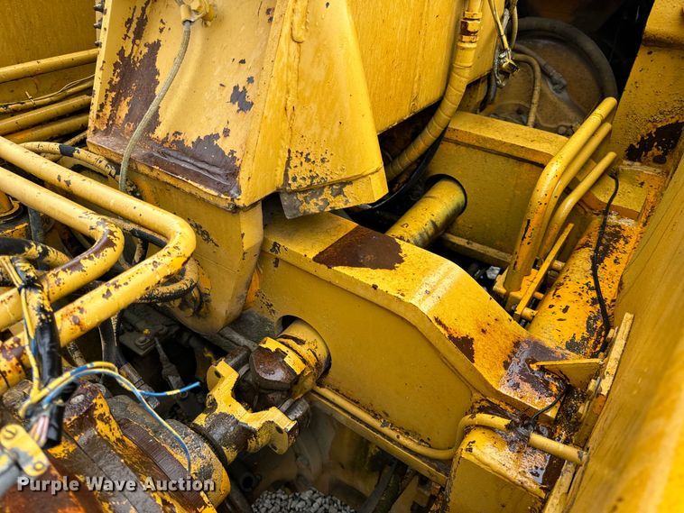 image for item DP6668 1981 John Deere  862 elevating scraper