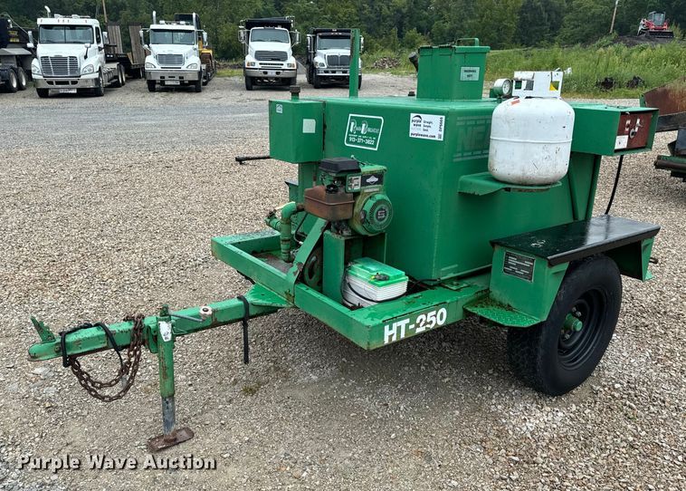 image for item DP6669 1998 Neal HT250T Asphalt Tack melter applicator trailer