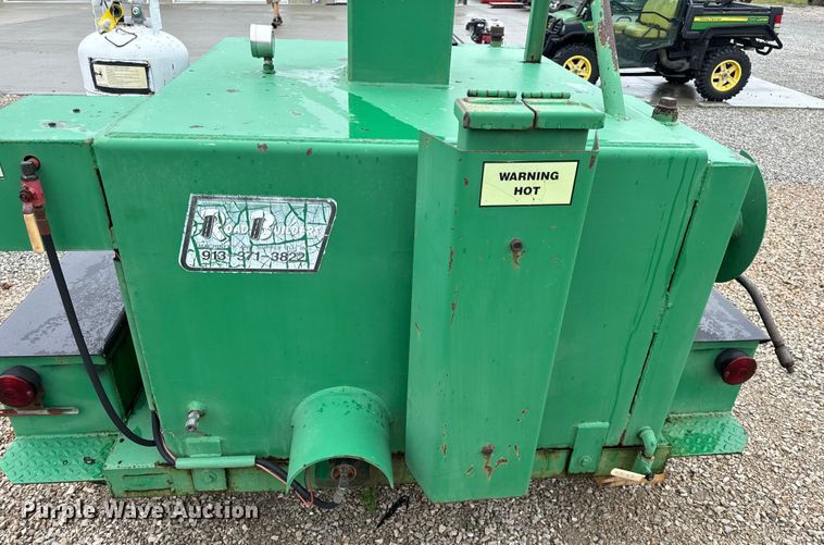image for item DP6669 1998 Neal HT250T Asphalt Tack melter applicator trailer