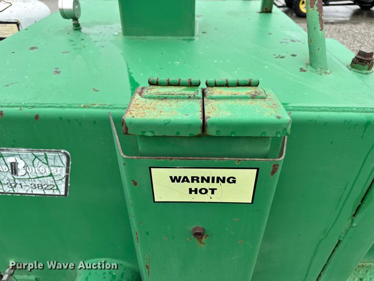 image for item DP6669 1998 Neal HT250T Asphalt Tack melter applicator trailer