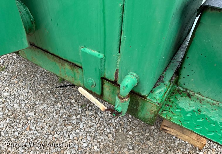 image for item DP6669 1998 Neal HT250T Asphalt Tack melter applicator trailer