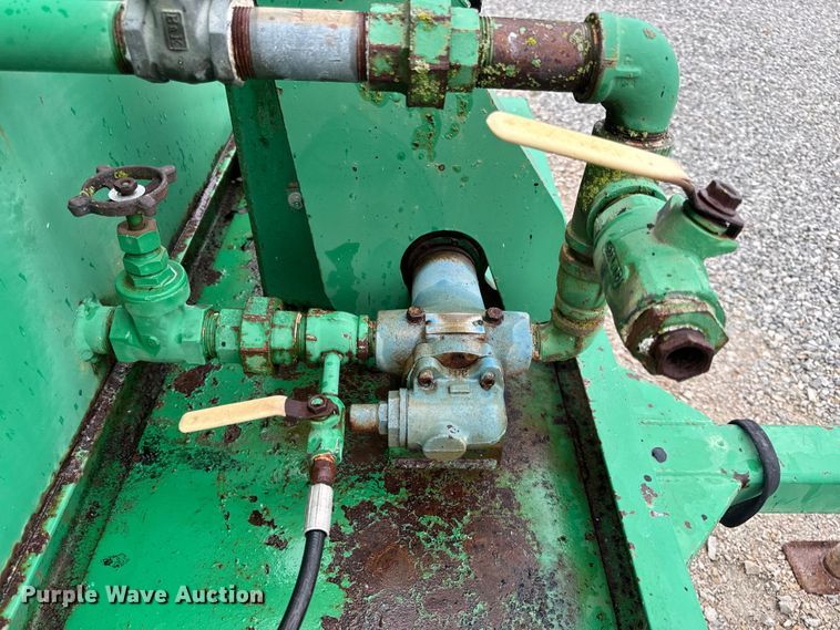 image for item DP6669 1998 Neal HT250T Asphalt Tack melter applicator trailer