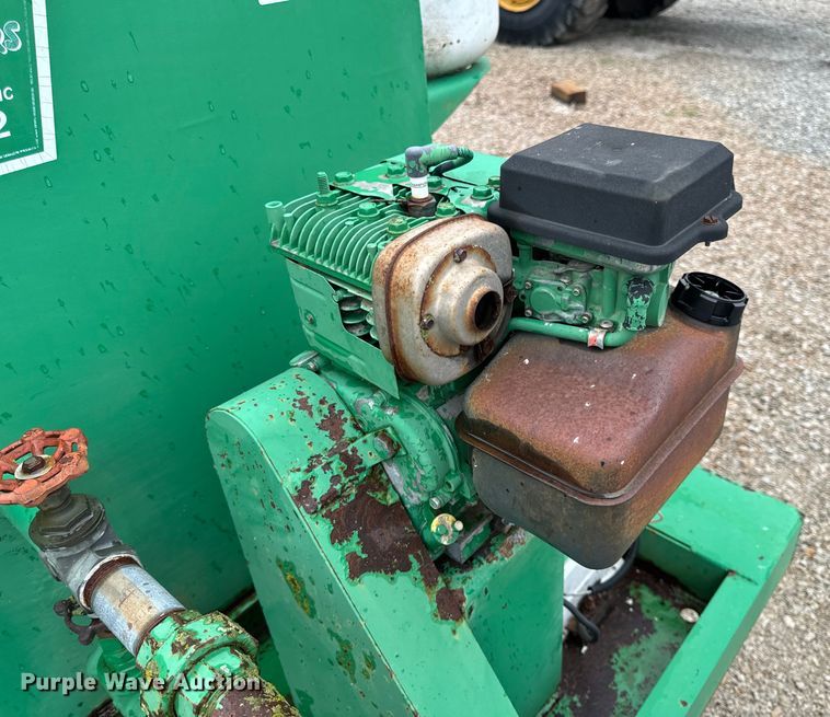 image for item DP6669 1998 Neal HT250T Asphalt Tack melter applicator trailer