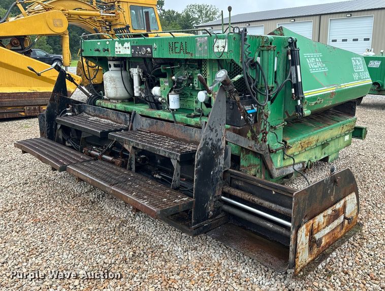 image for item DP6670 1998 Neal HP9500 paver