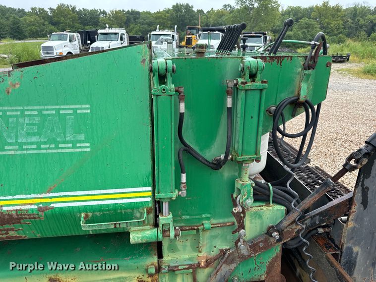 image for item DP6670 1998 Neal HP9500 paver