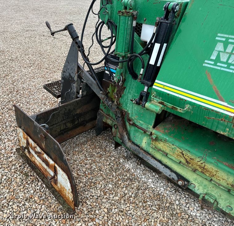 image for item DP6670 1998 Neal HP9500 paver