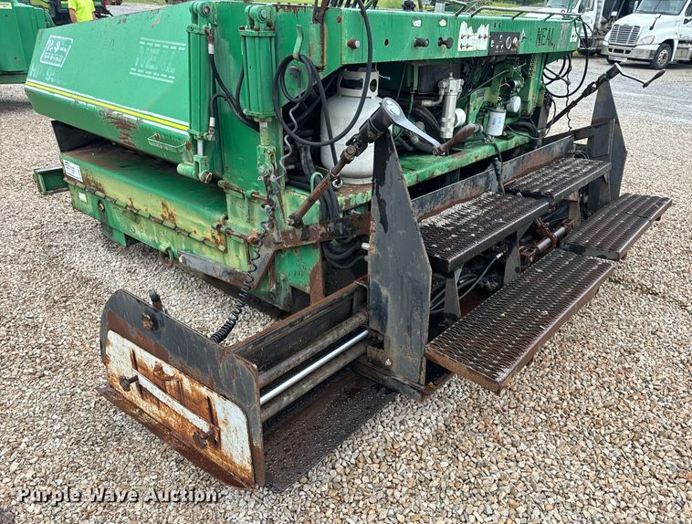 image for item DP6670 1998 Neal HP9500 paver