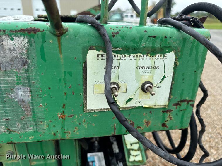 image for item DP6670 1998 Neal HP9500 paver