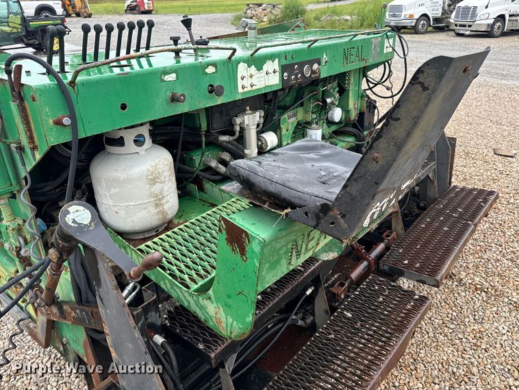 image for item DP6670 1998 Neal HP9500 paver