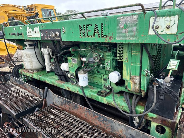 image for item DP6670 1998 Neal HP9500 paver