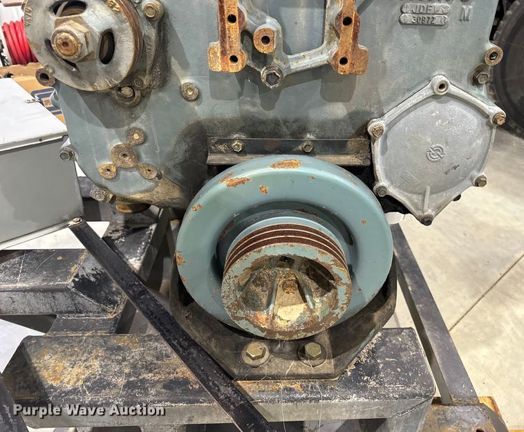 image for item DP6671 1993 Detroit Series 60 engine