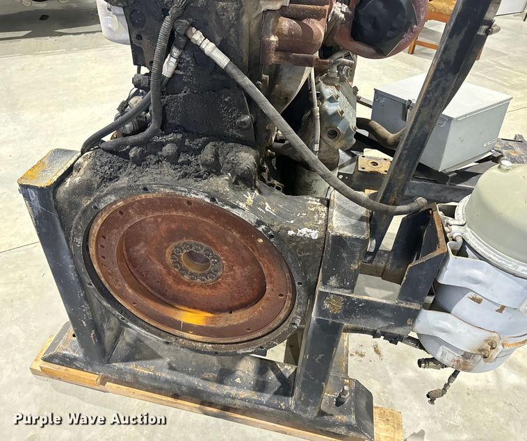 image for item DP6671 1993 Detroit Series 60 engine