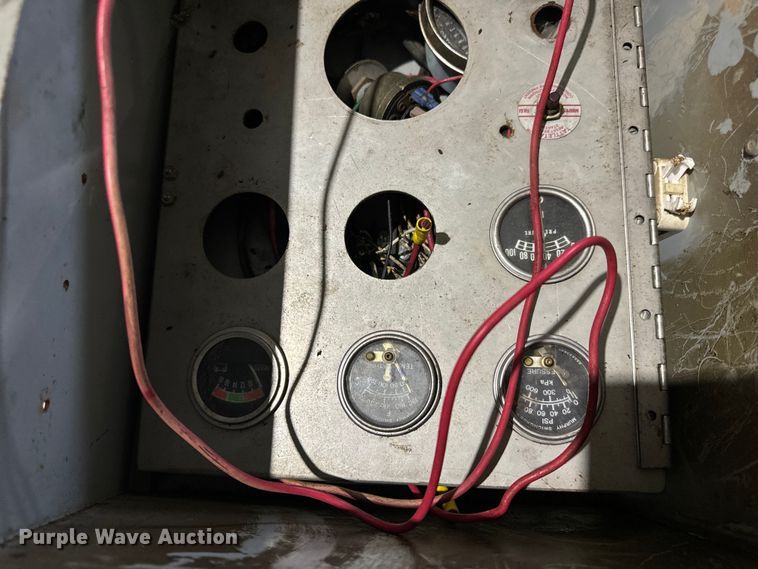 image for item DP6671 1993 Detroit Series 60 engine