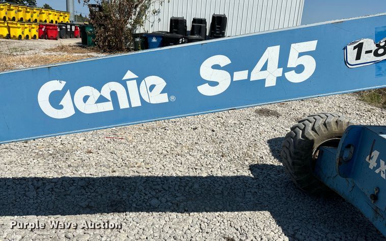 image for item DP6697 2000 Genie S-45 boom lift