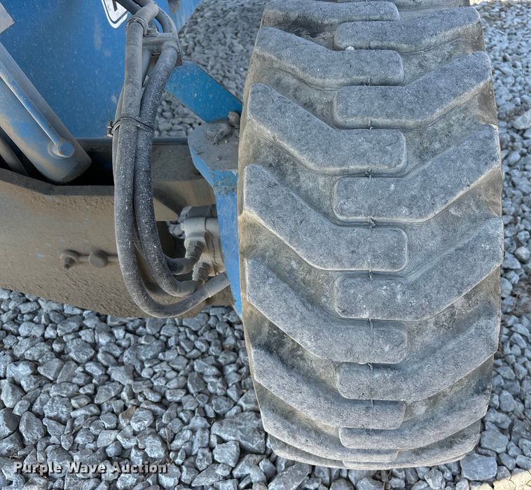 image for item DP6697 2000 Genie S-45 boom lift