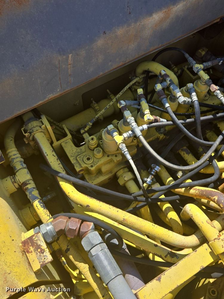 image for item DP6700 1996 Kobelco SK300LC excavator