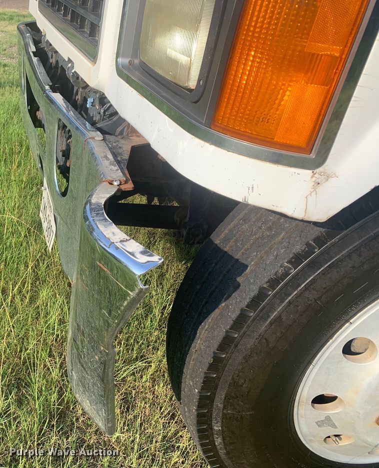 image for item DP8772 2009 Mack CHU613 dump truck