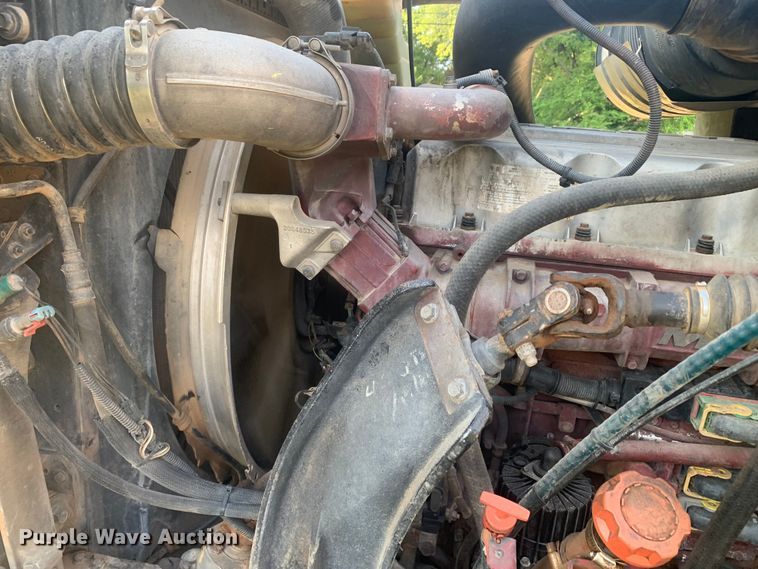 image for item DP8772 2009 Mack CHU613 dump truck