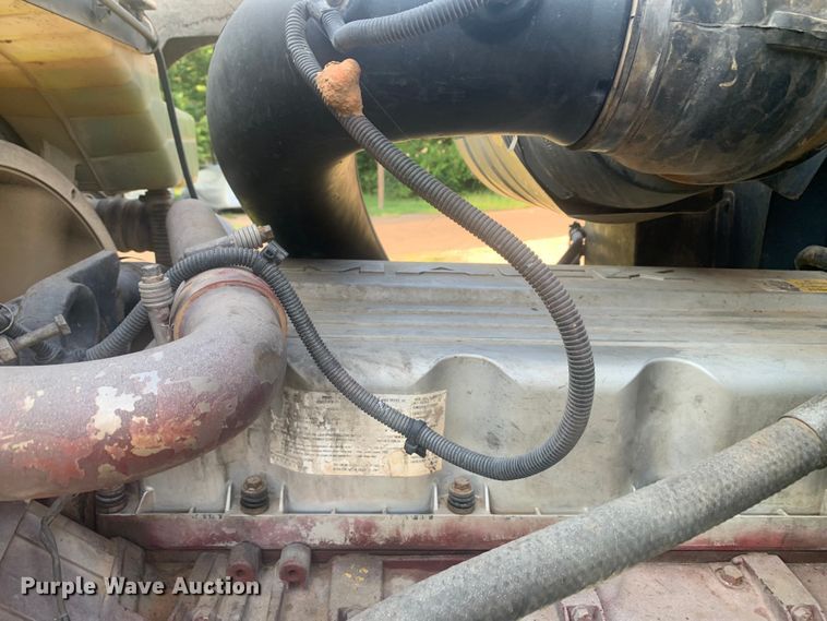 image for item DP8772 2009 Mack CHU613 dump truck