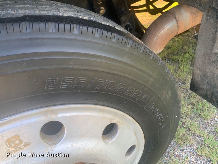 image for item DP8772 2009 Mack CHU613 dump truck