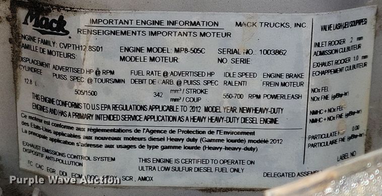 image for item DR4384 2013 Mack CHU613 semi truck