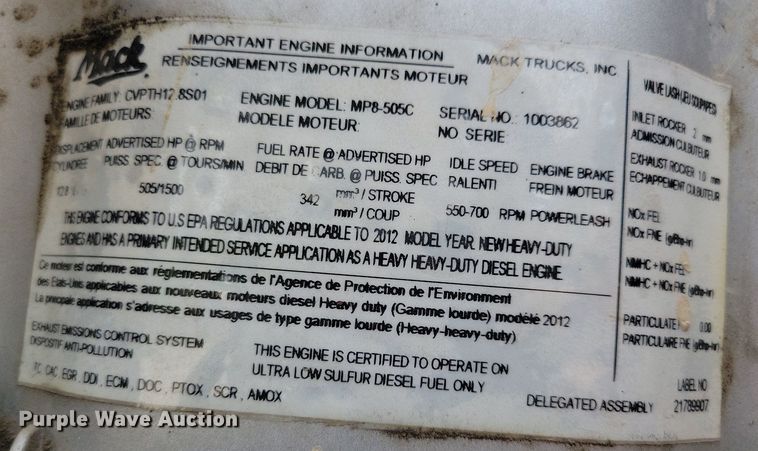 image for item DR4384 2013 Mack CHU613 semi truck