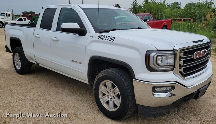 image for item DR4385 2017 GMC Sierra 1500 SL Double Cab pickup truck