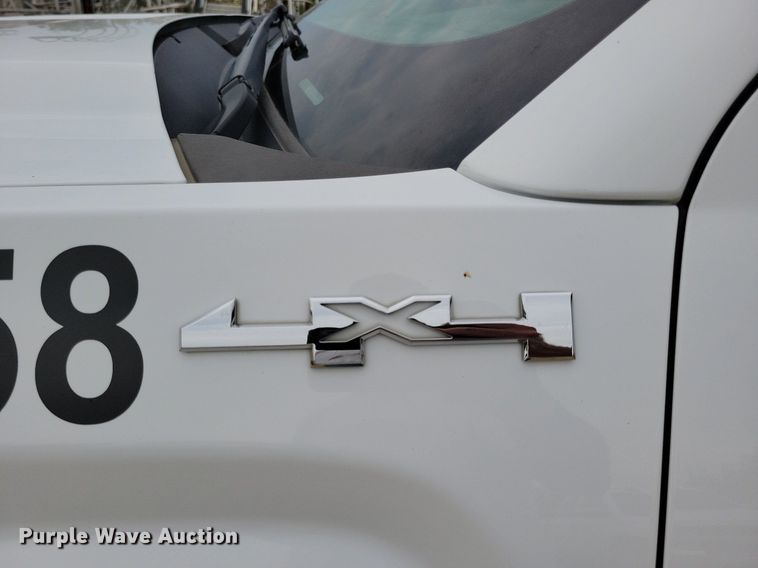 image for item DR4385 2017 GMC Sierra 1500 SL Double Cab pickup truck