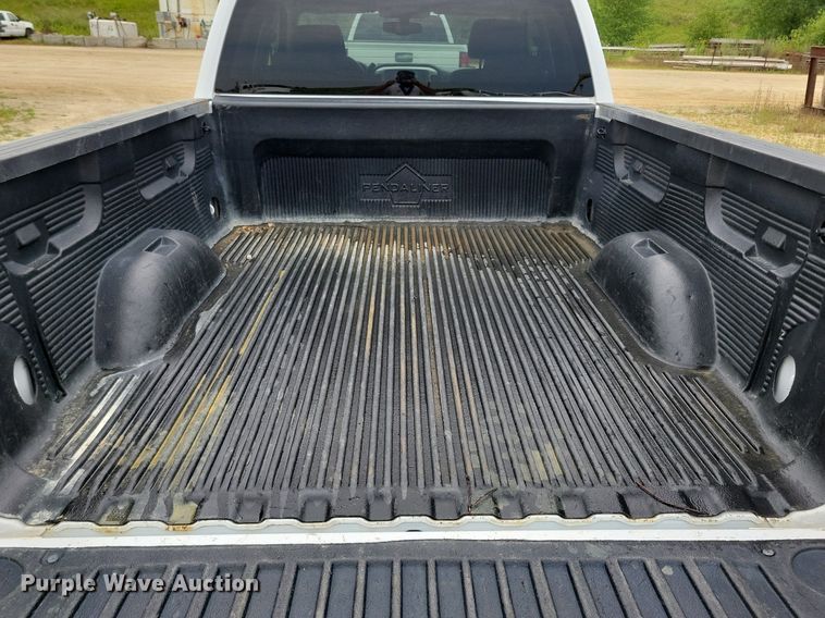 image for item DR4385 2017 GMC Sierra 1500 SL Double Cab pickup truck