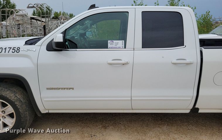 image for item DR4385 2017 GMC Sierra 1500 SL Double Cab pickup truck