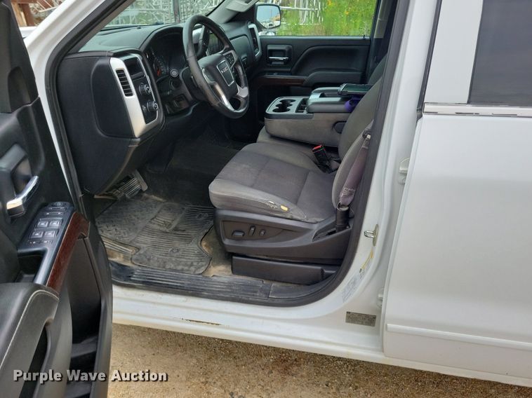 image for item DR4385 2017 GMC Sierra 1500 SL Double Cab pickup truck