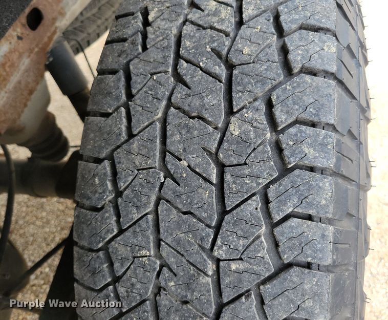 image for item DR4385 2017 GMC Sierra 1500 SL Double Cab pickup truck