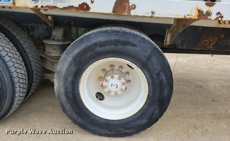 image for item DR4388 2001 Kenworth W900B ready mix truck