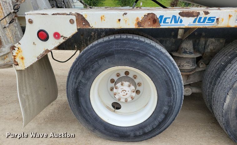 image for item DR4388 2001 Kenworth W900B ready mix truck