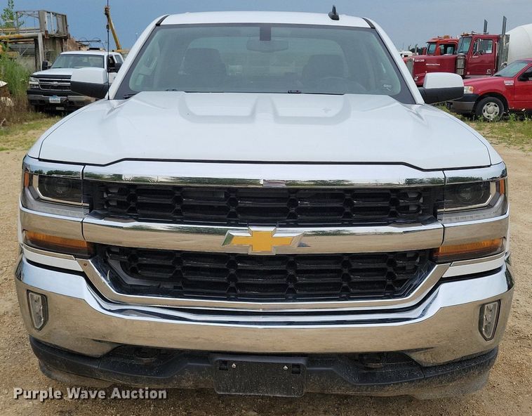 image for item DR4396 2017 Chevrolet  Silverado 1500 Double Cab pickup truck