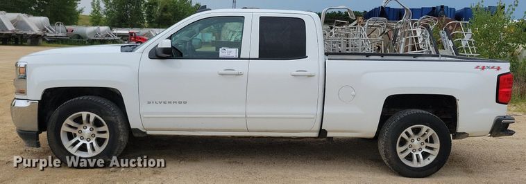 image for item DR4396 2017 Chevrolet  Silverado 1500 Double Cab pickup truck