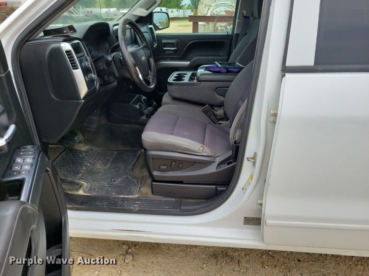 image for item DR4396 2017 Chevrolet  Silverado 1500 Double Cab pickup truck