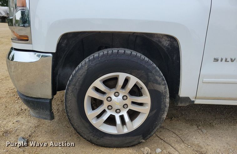 image for item DR4396 2017 Chevrolet  Silverado 1500 Double Cab pickup truck