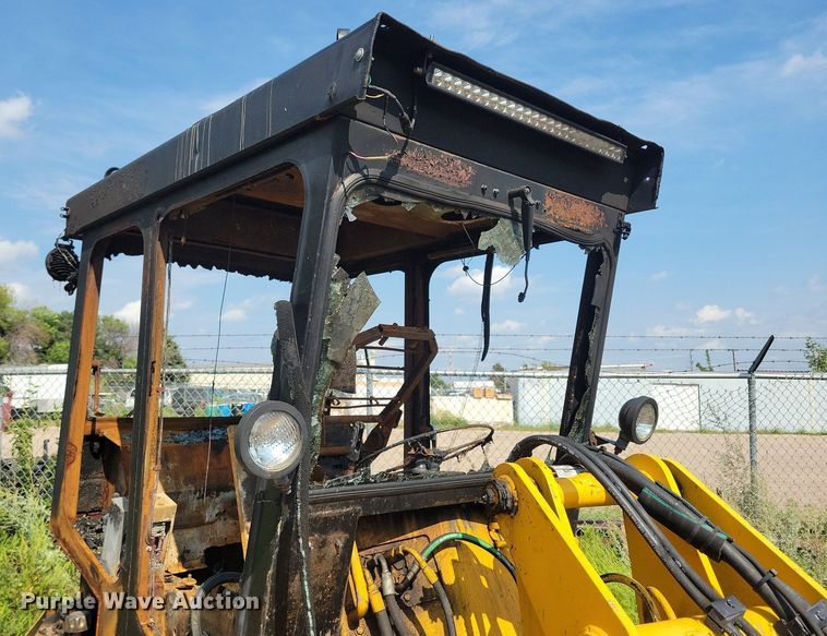 image for item DR4430 1997 NMC Wollard Swinger AG2000 wheel loader