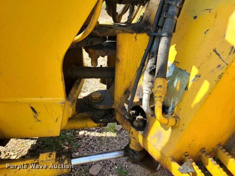 image for item DR4430 1997 NMC Wollard Swinger AG2000 wheel loader
