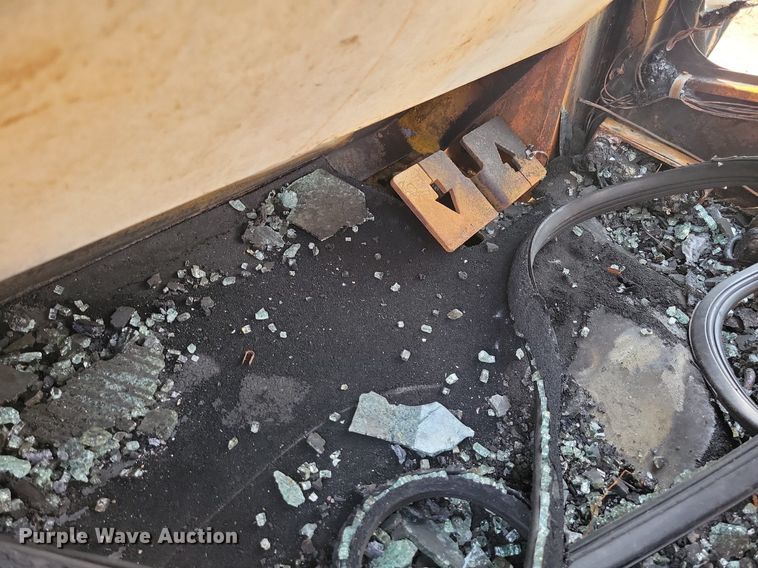 image for item DR4430 1997 NMC Wollard Swinger AG2000 wheel loader