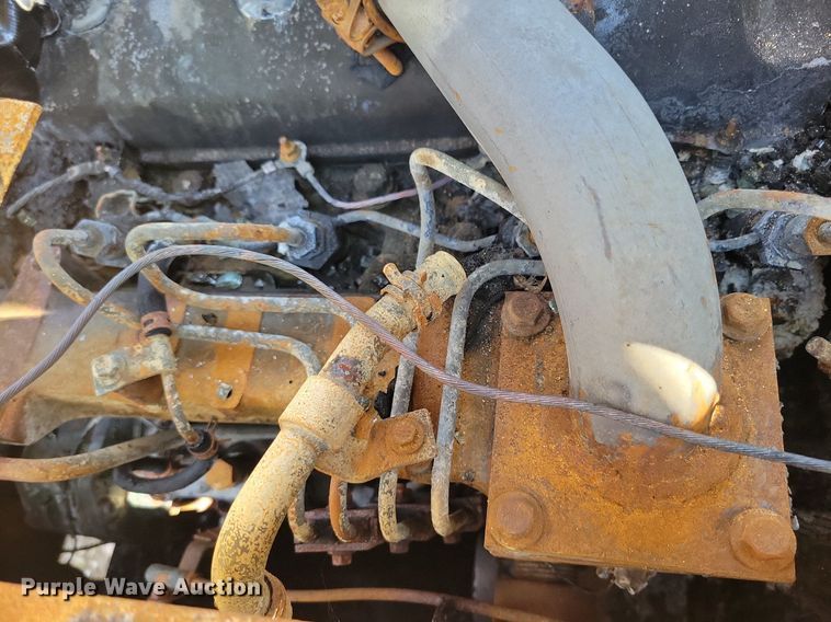 image for item DR4430 1997 NMC Wollard Swinger AG2000 wheel loader