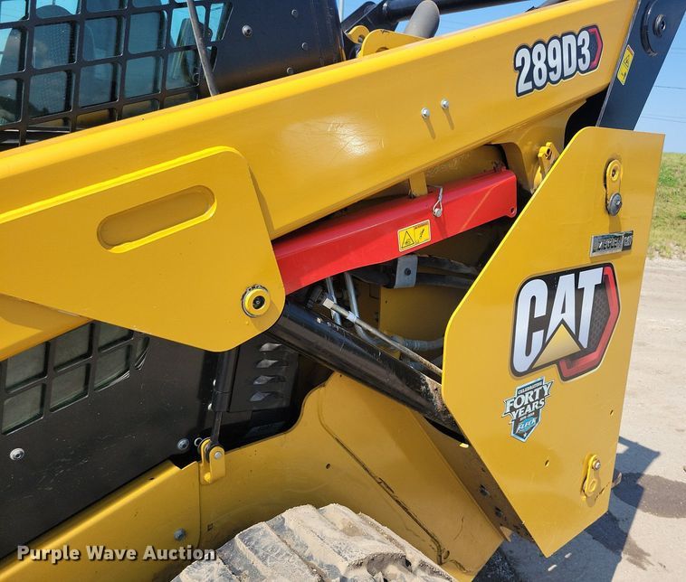 image for item DR4445 2019 Caterpillar 289D3 tracked skid steer loader